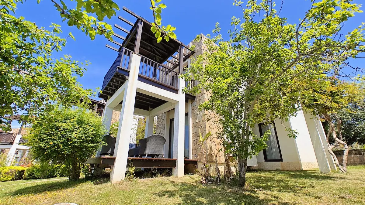 Property in Gumusluk
